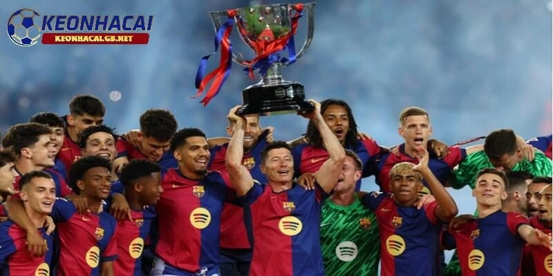 Barcelona bị phạt vì vi phạm luật công bằng tài chính Barcelona bị phạt vì vi phạm luật công bằng tài chính
